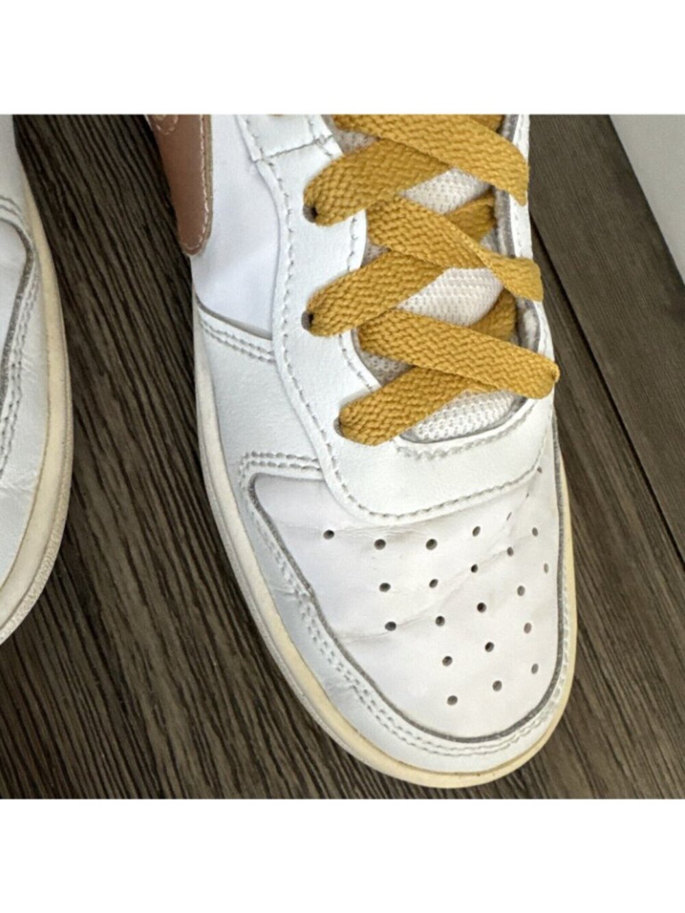 Nike Youth Court Borough Low 2 Shoes White Bronze Yellow US 5Y BQ5448-116 - Picture 14 of 16
